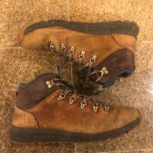 Danner Mountain 503 Hiking Boot- Barley